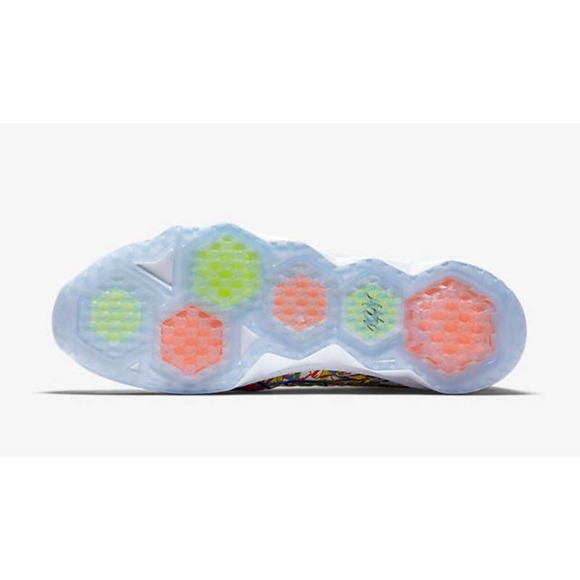 Nike CJ3 Flyweave Trainer Thankful Calvin Johnson | Paint Graffiti Men\'s SZ 11.5 main image 4